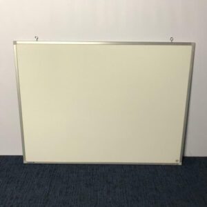 Whiteboard, 120 x 90 cm.