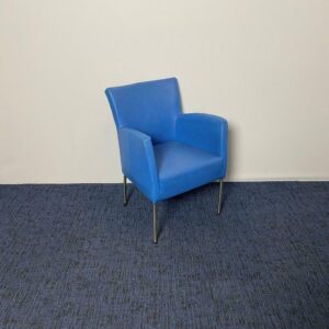 Vergaderstoel, blauw leder, chroom 4-poot onderstel