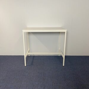 Hoge vergadertafel, 120 x 80 cm.