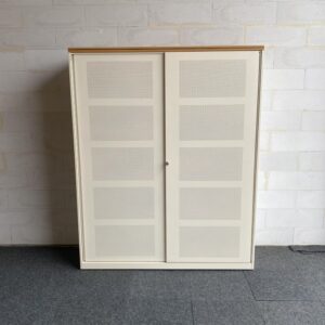 Schuifdeurkast Ahrend (akoestisch), H200 x B160 x D45 cm.