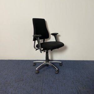 Bureaustoel Axia BMA Pro, nieuw zwart gestoffeerd