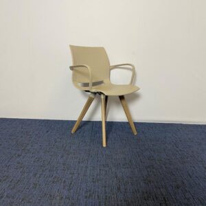 Vergaderstoel Kusch & Co Uni_Verso