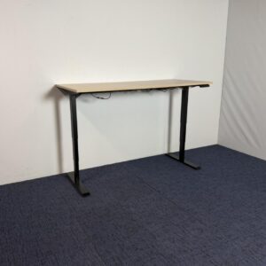 Zit-sta bureau (elektrisch), 180 x 80 cm.