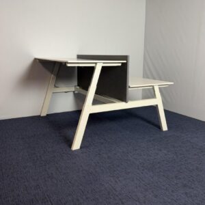Bench zit/sta bureau Drentea PiqNiq (elektrisch), 180 x 170 cm.
