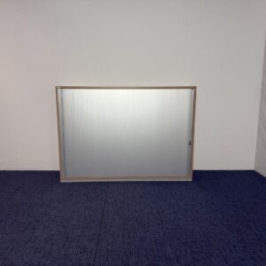 Roldeurkast Palmberg, H114 x B160 x D44 cm.