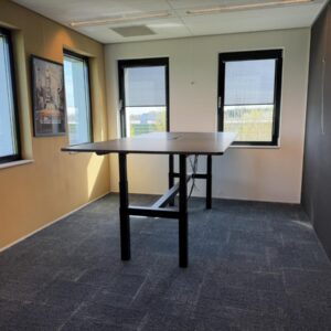 Vergadertafel zit/sta Gispen TMNL Agile (elektrisch, incl. fliptop), 280 x 140 cm.