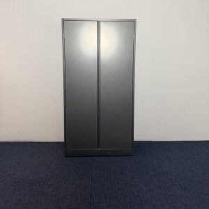 Klapdeurkast Ahrend, H195 x B120 x D45 cm.