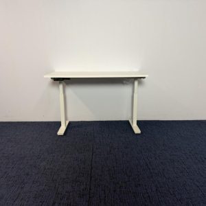 Bureau Voortman (slinger), 120 x 60 cm.